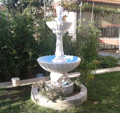 2όροφο συντριβάνι